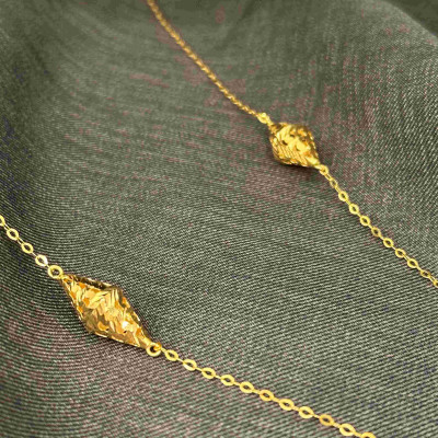 قلادة حب الهيل عيار 21