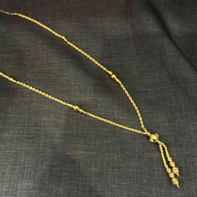 قلادة حديثة عيار 21 