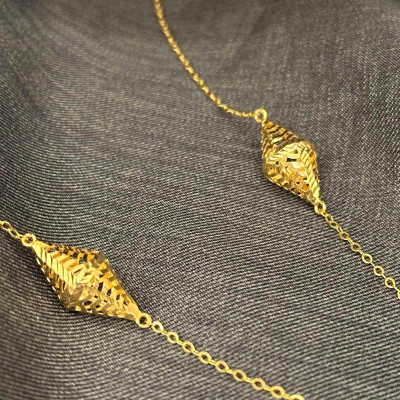 قلادة حب الهيل عيار 21